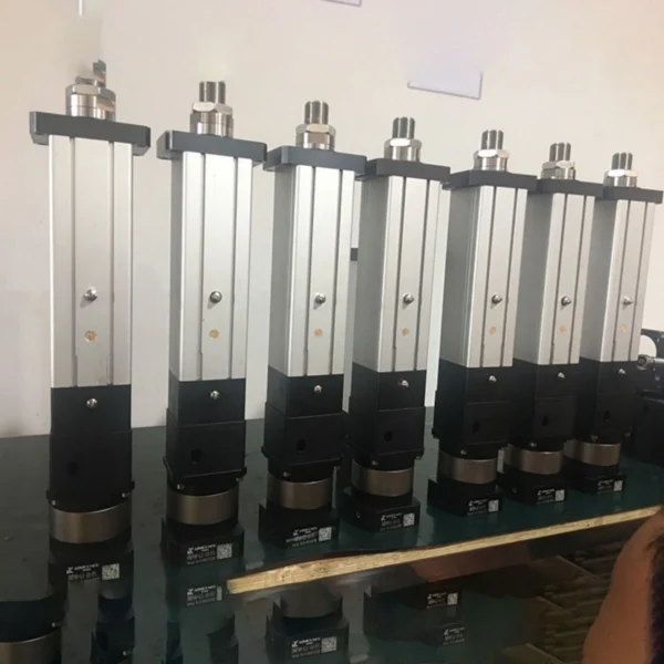 DG220 (8)_ServoCylMotion DG220 80 kN Servo Electric Cylinder